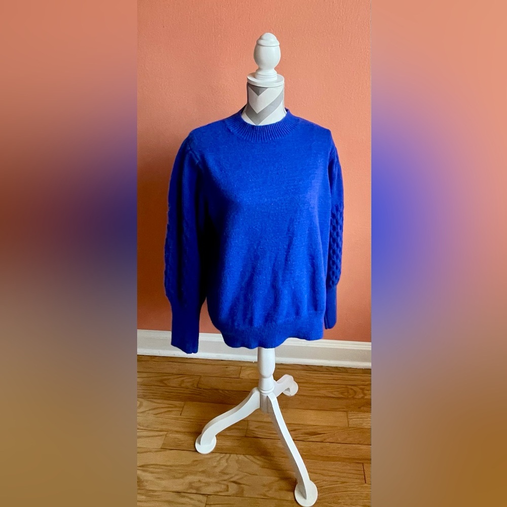 Vogue Vibrant Blue Women's Sweater